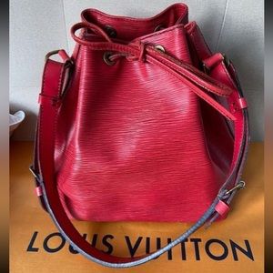 Louis Vuitton NOE EPI LEATHER